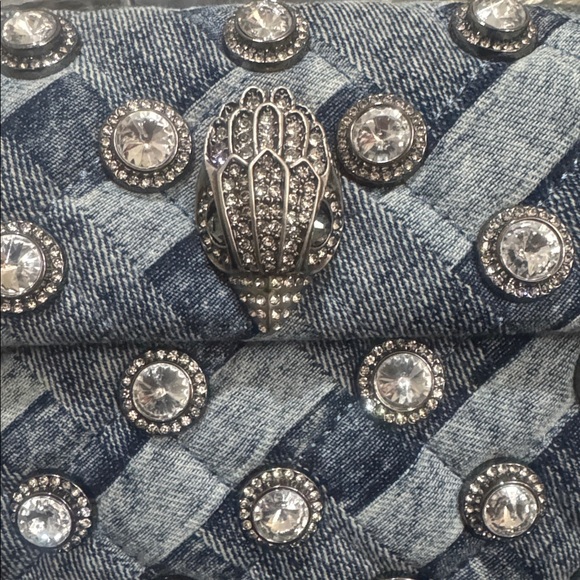 Kurt Geiger Kensington Leather Mini Crossbody Bag
Kurt Geiger London - Picture 3 of 12